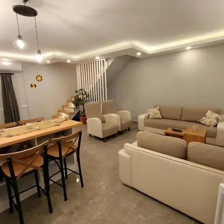 Valencia Villa